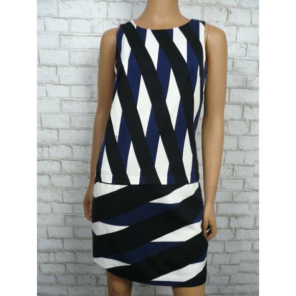 $348 Trina Turk Tweed Knit Signature Print Drop Waist Shift Dress 2 NEW - Picture 1 of 6